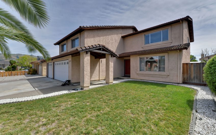 2704 GLEN LOMAN WAY  SAN JOSE, CA 95148