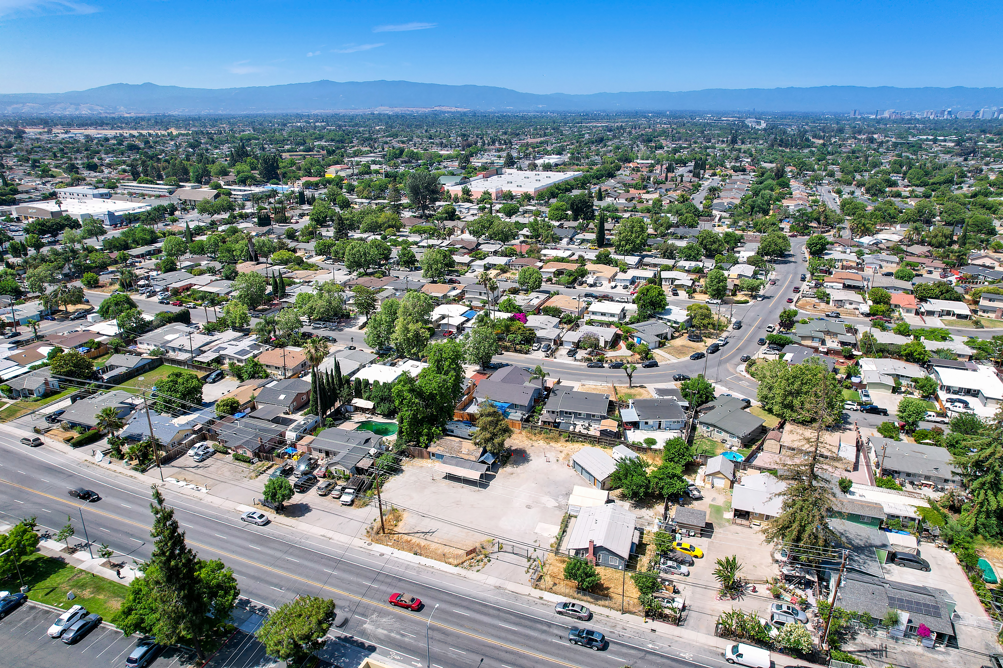 1005 S WHITE RD.  SAN JOSE, CA 95127