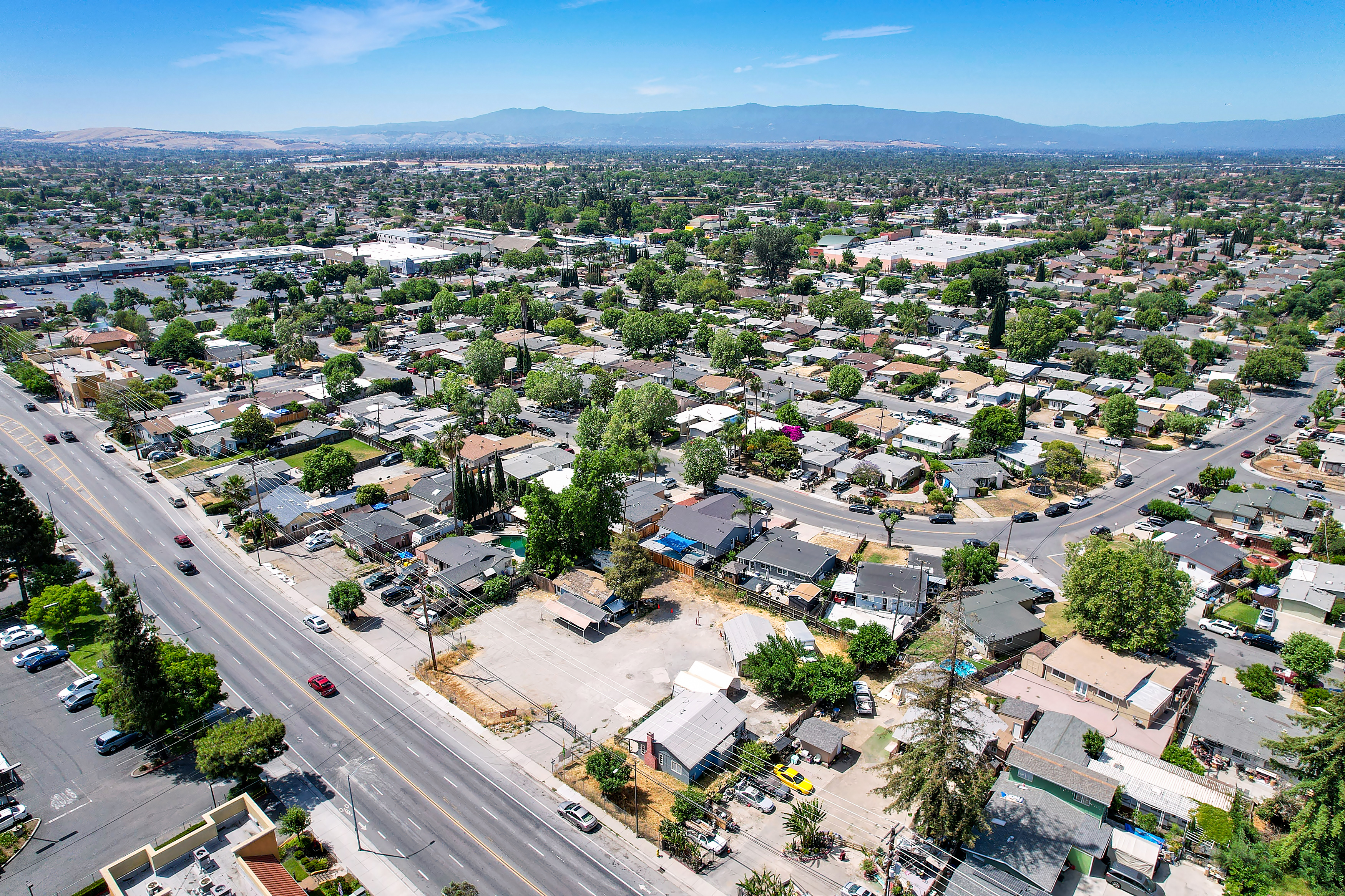 1005 S WHITE RD.  SAN JOSE, CA 95127