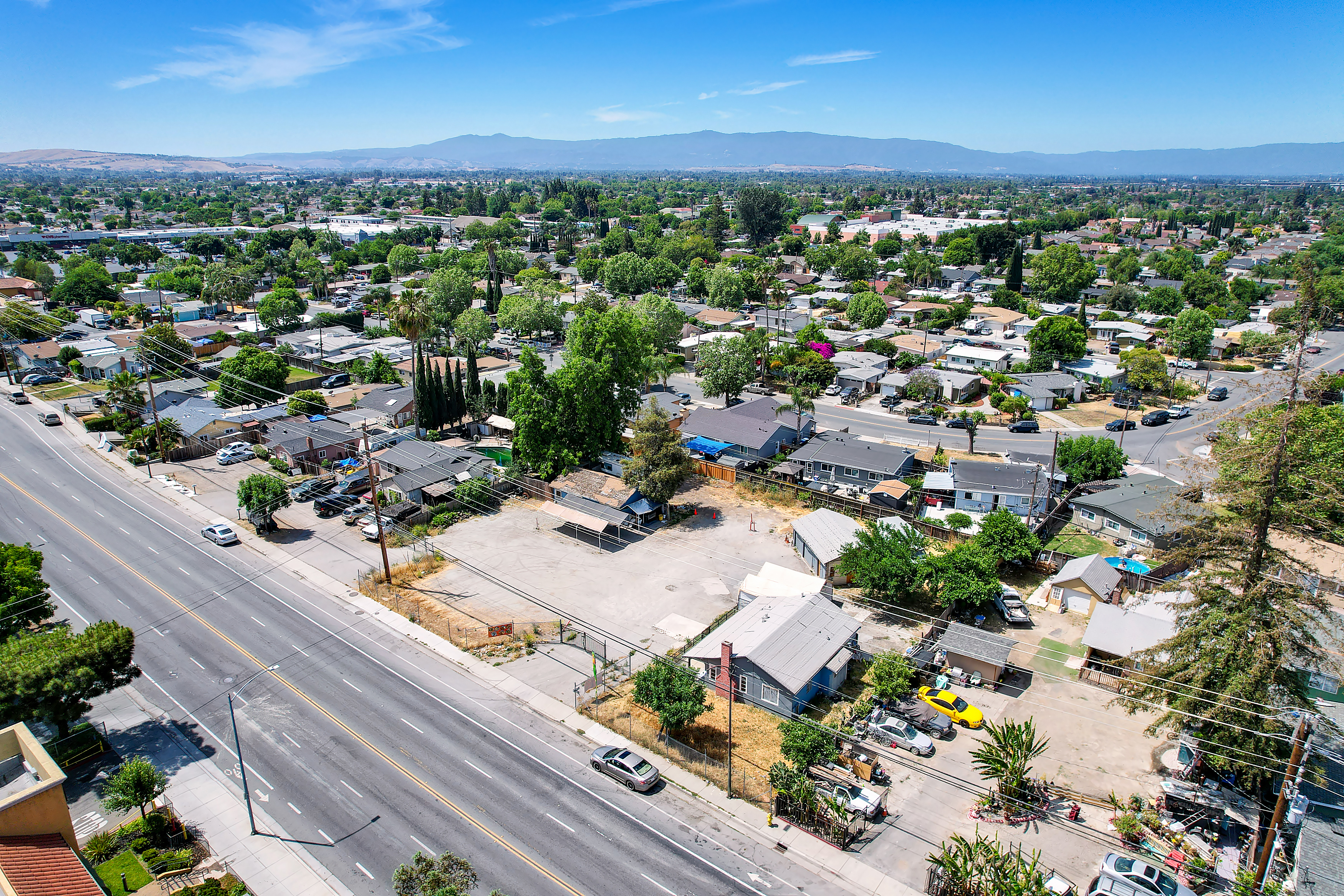 1005 S WHITE RD.  SAN JOSE, CA 95127