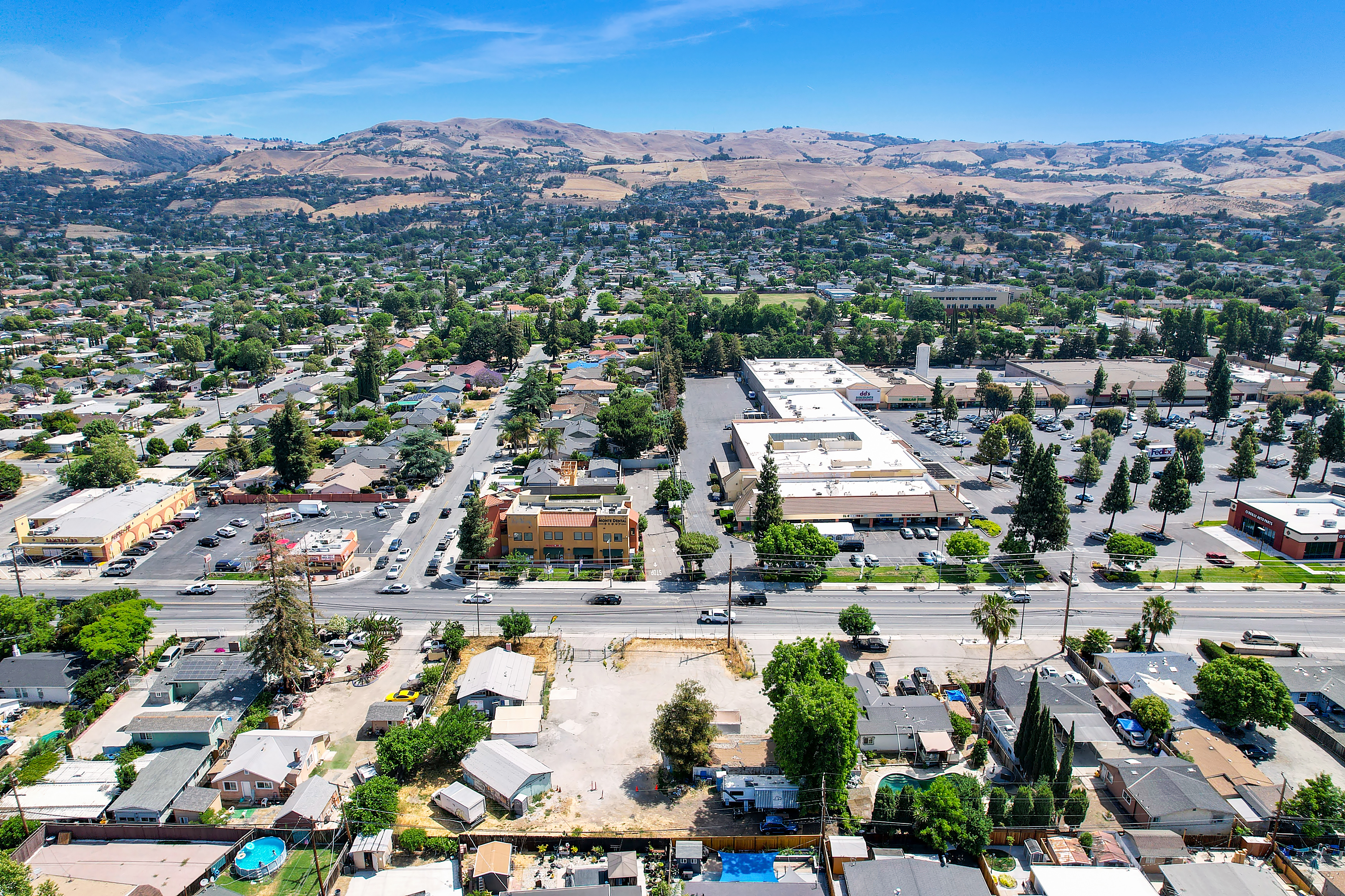 1005 S WHITE RD.  SAN JOSE, CA 95127