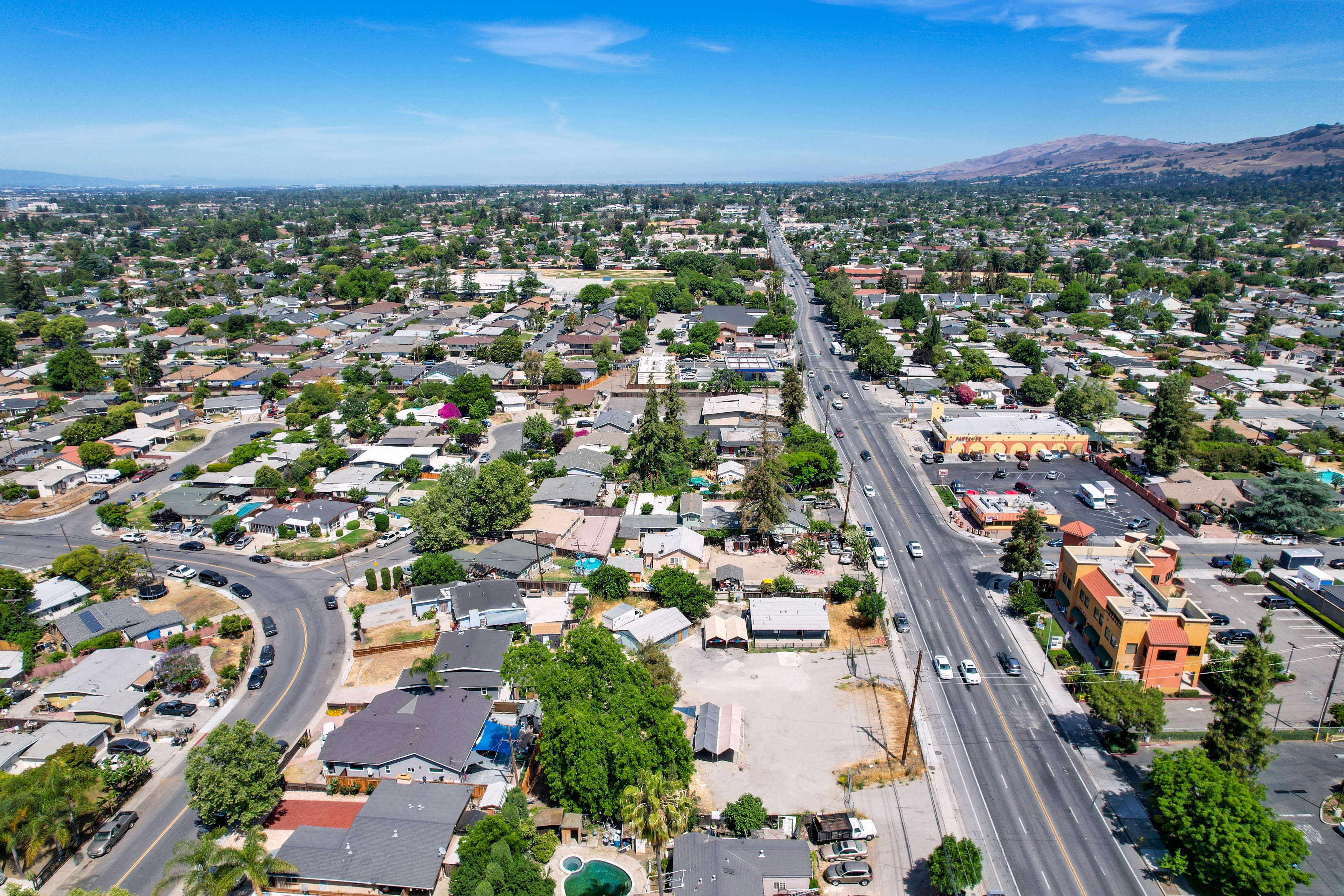 1005 S WHITE RD.  SAN JOSE, CA 95127