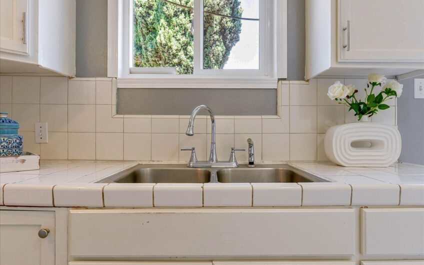 1801 Lavonne Avenue San Jose, California 95116